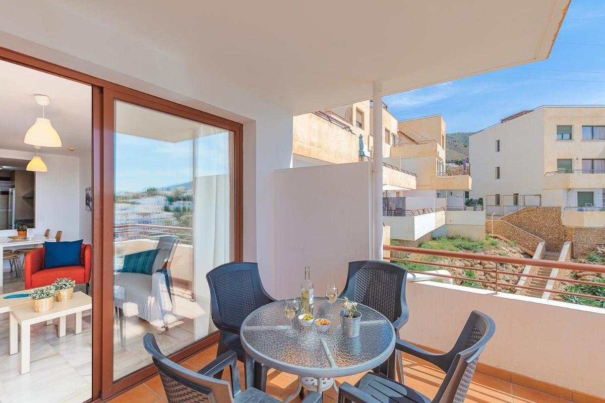 Andaluz Apartments Mar De نيرخا المظهر الخارجي الصورة