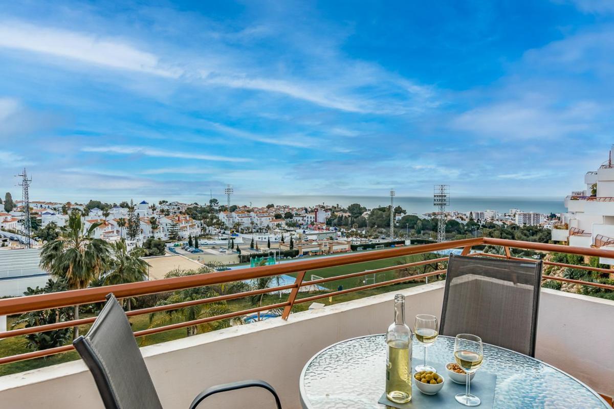 Andaluz Apartments Mar De نيرخا المظهر الخارجي الصورة