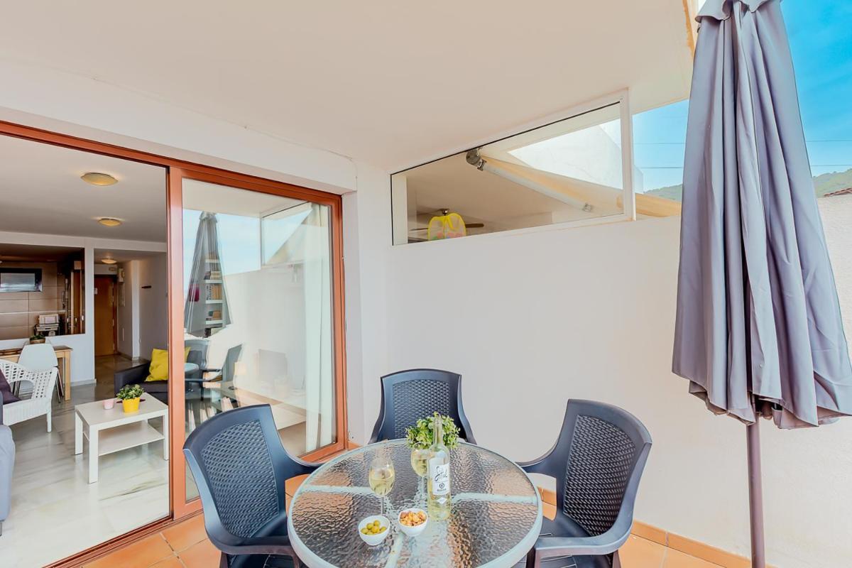 Andaluz Apartments Mar De نيرخا المظهر الخارجي الصورة