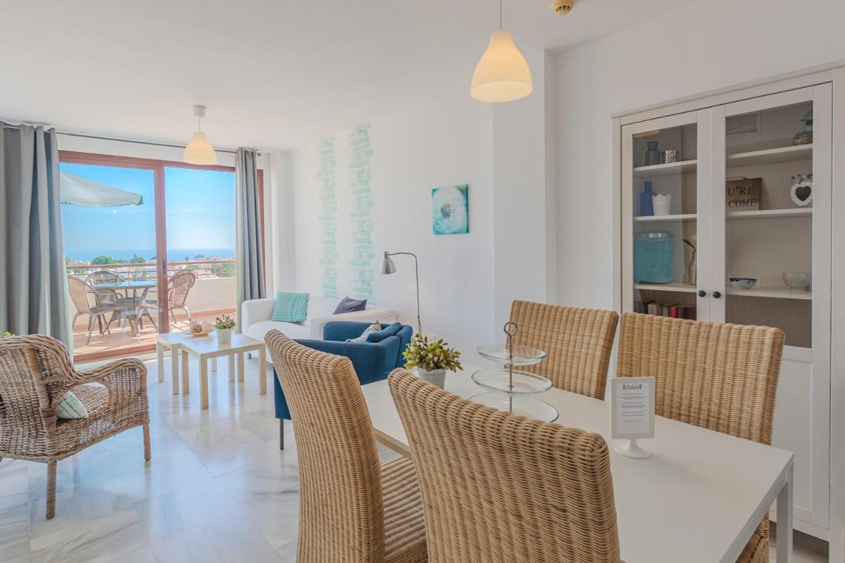 Andaluz Apartments Mar De نيرخا المظهر الخارجي الصورة