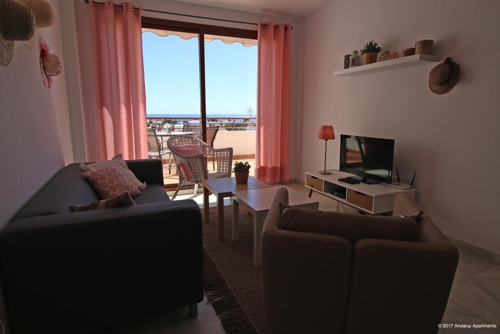 Andaluz Apartments Mar De نيرخا المظهر الخارجي الصورة